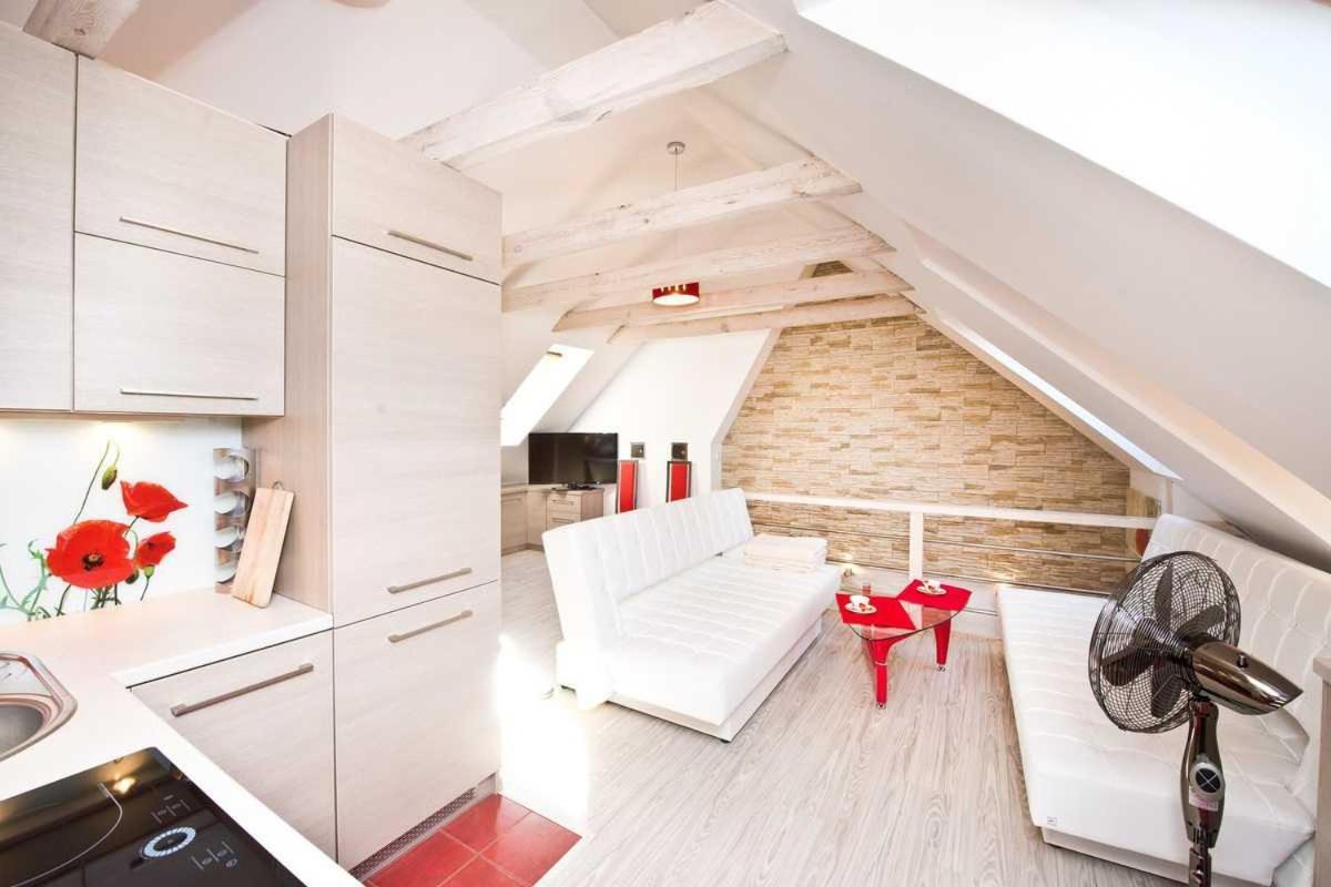 Dwupoziomowy Stylowy Apartament Przy Centrum Gdyni, Niedaleko Morza Гдиня Екстер'єр фото